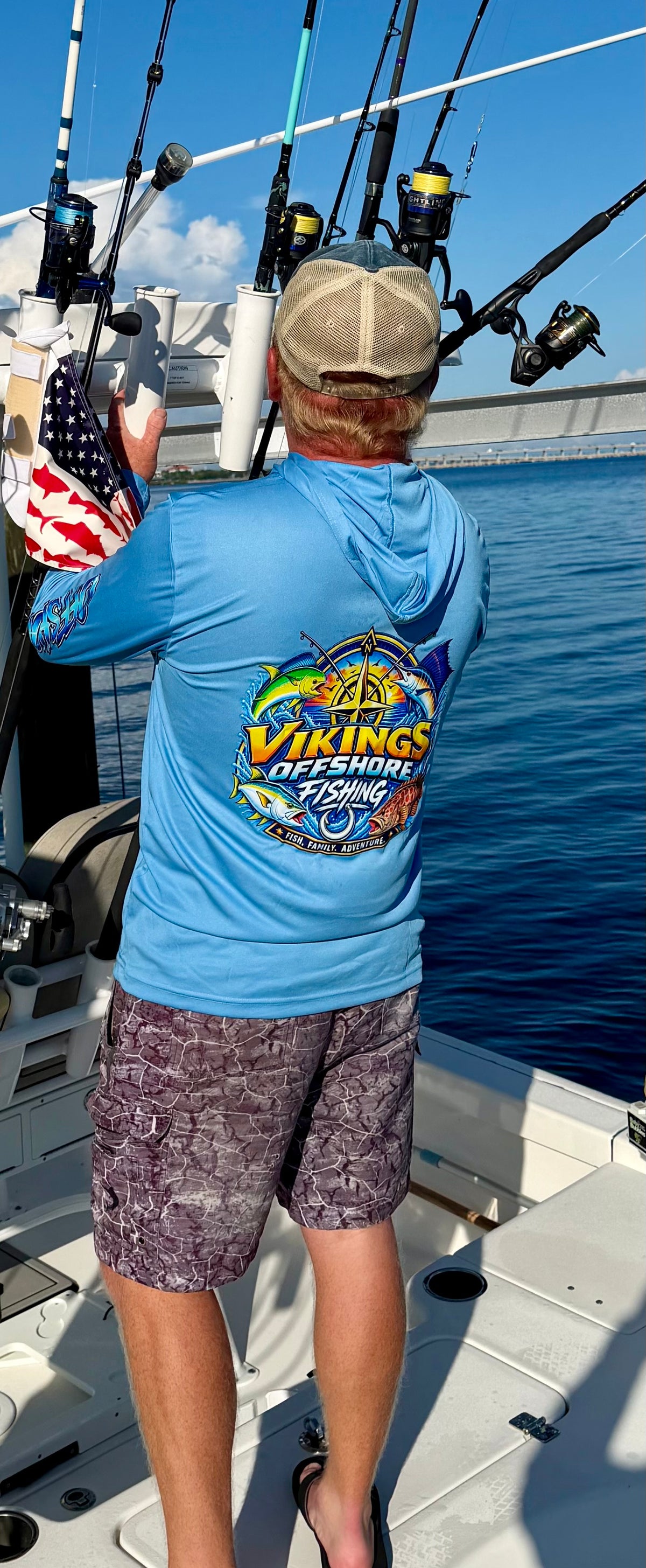 OFFSHORE LIFE Performance Fishing Hoodie