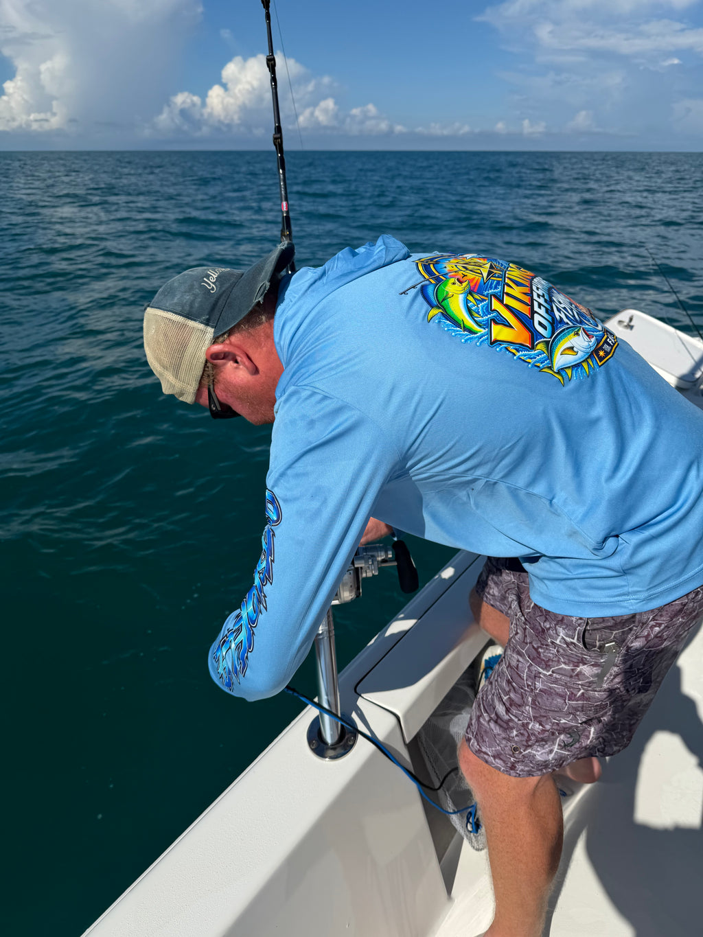 OFFSHORE LIFE Performance Fishing Hoodie